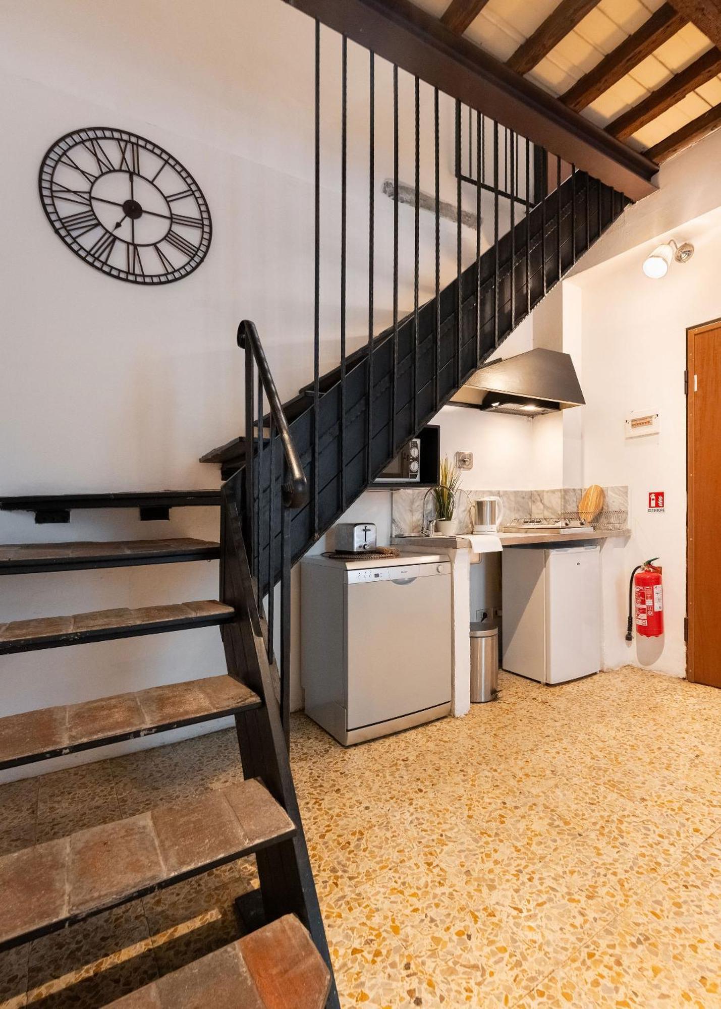 F1 - Santa Croce One Bedroom Apartment For Couples Флоренция Экстерьер фото